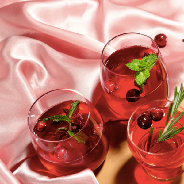Vogue taste-tests the favorite drinks in the non-alcoholic drinking movement.